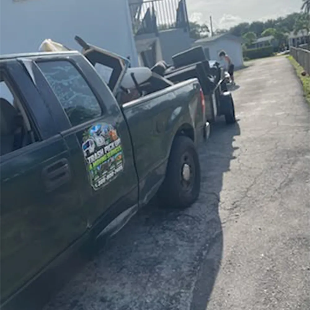 Miami Pro Wash - Local Beings