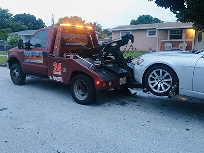 24/7 Emergency Towing in Miami Lakes, FL