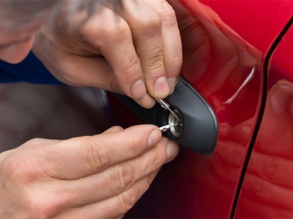 Vehicle Lockout Service in Miami Gardens, FL